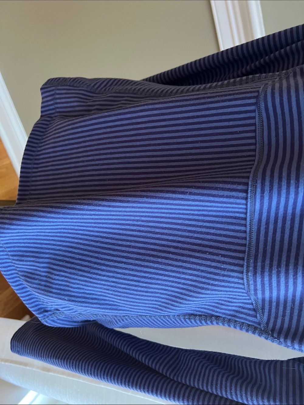 Columbia Women's Navy Striped Omni-Wick Pullover Hoodie Medium - Picture 5 of 6